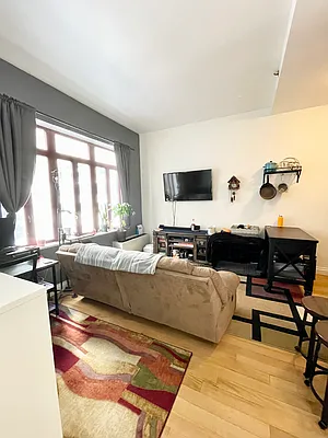 Rented by NY Living Solutions | media 9