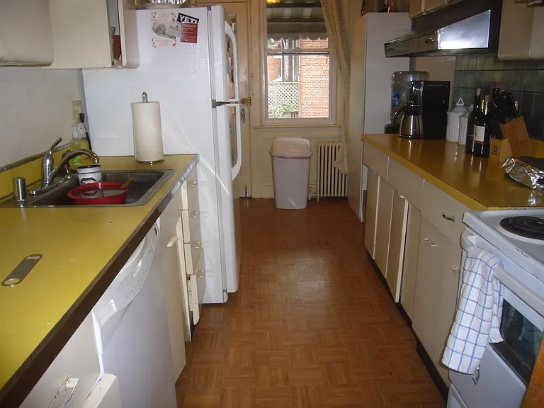 3910 Benton St NW — Photo 8