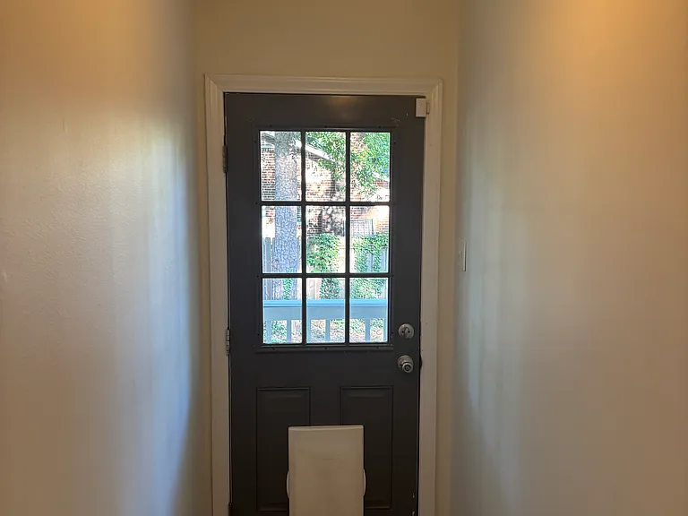 1815 Haines St — Photo 14