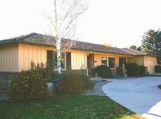 2926 Highland Dr, Colorado Springs, CO 80909