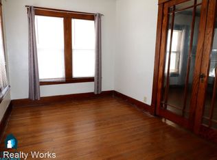1748 South St APT 2, Lincoln, NE 68502