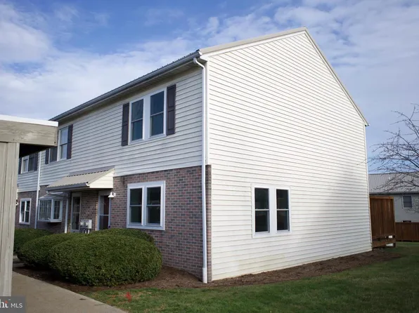 617 Marjorie Mae St, State College, PA 16803