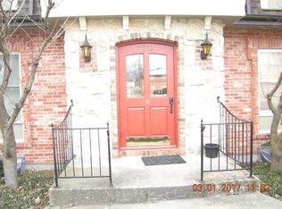 2710 Rollins Rd #6B, Columbia, MO 65203