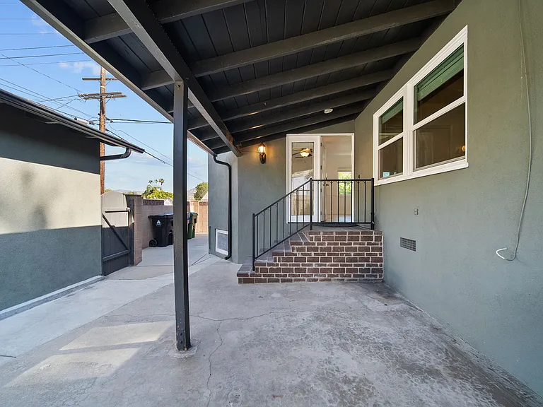 10257 McVine Ave — Photo 21