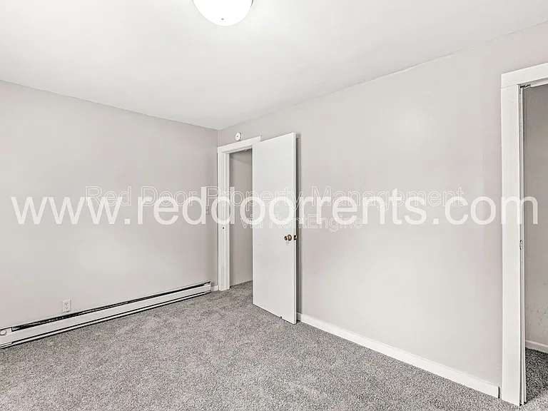 970 Edgemont Ave — Photo 15
