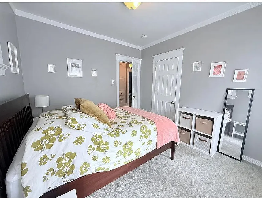 4 bed, 2.5 bath, 250 sqft, $646 — Photo 2