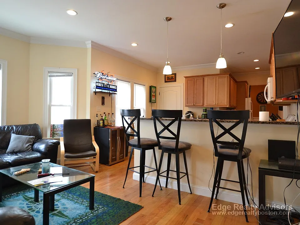 5 Benson St #1