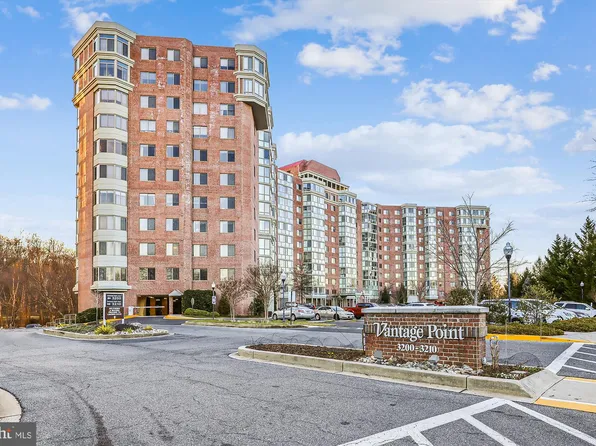 3210 N Leisure World Blvd APT 706, Silver Spring, MD 20906