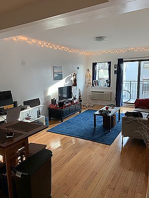 3rd image of 31-35 31st St #415