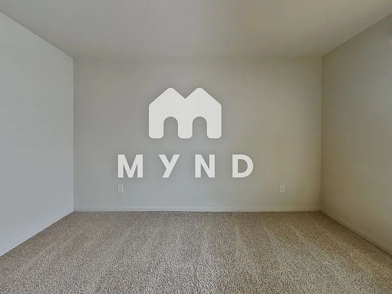 2138 NE Four Seasons Ln — Photo 5