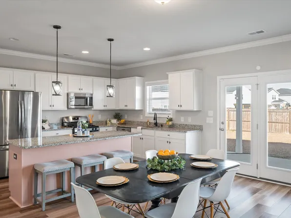 303 Torslanda Ln, Summerville, SC 29486