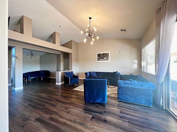 4th image of 4101 W Escuda Dr
