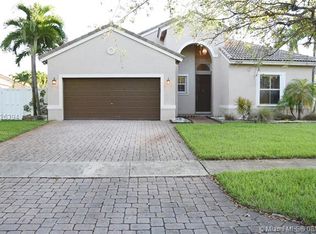 19428 SW 27th St, Hollywood, FL 33029