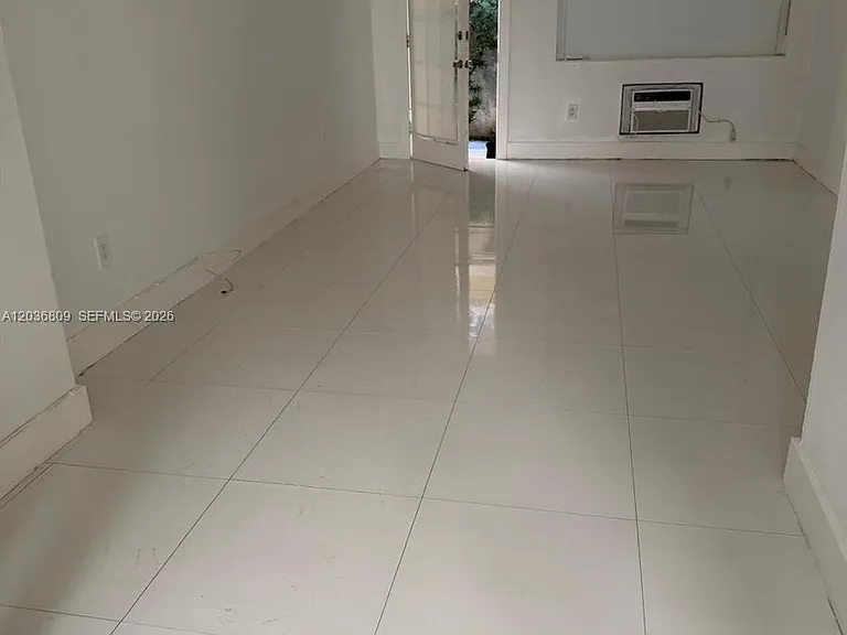 825 Euclid Ave #4 — Photo 8