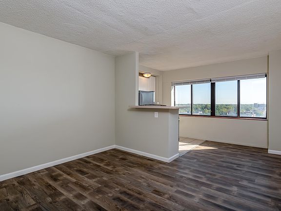 5th image of 5340A Savoy Ct