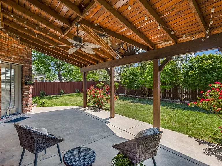 7905 Purple Martin Way — Photo 34