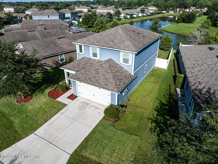 8279 Meadow Walk Ln — Photo 4