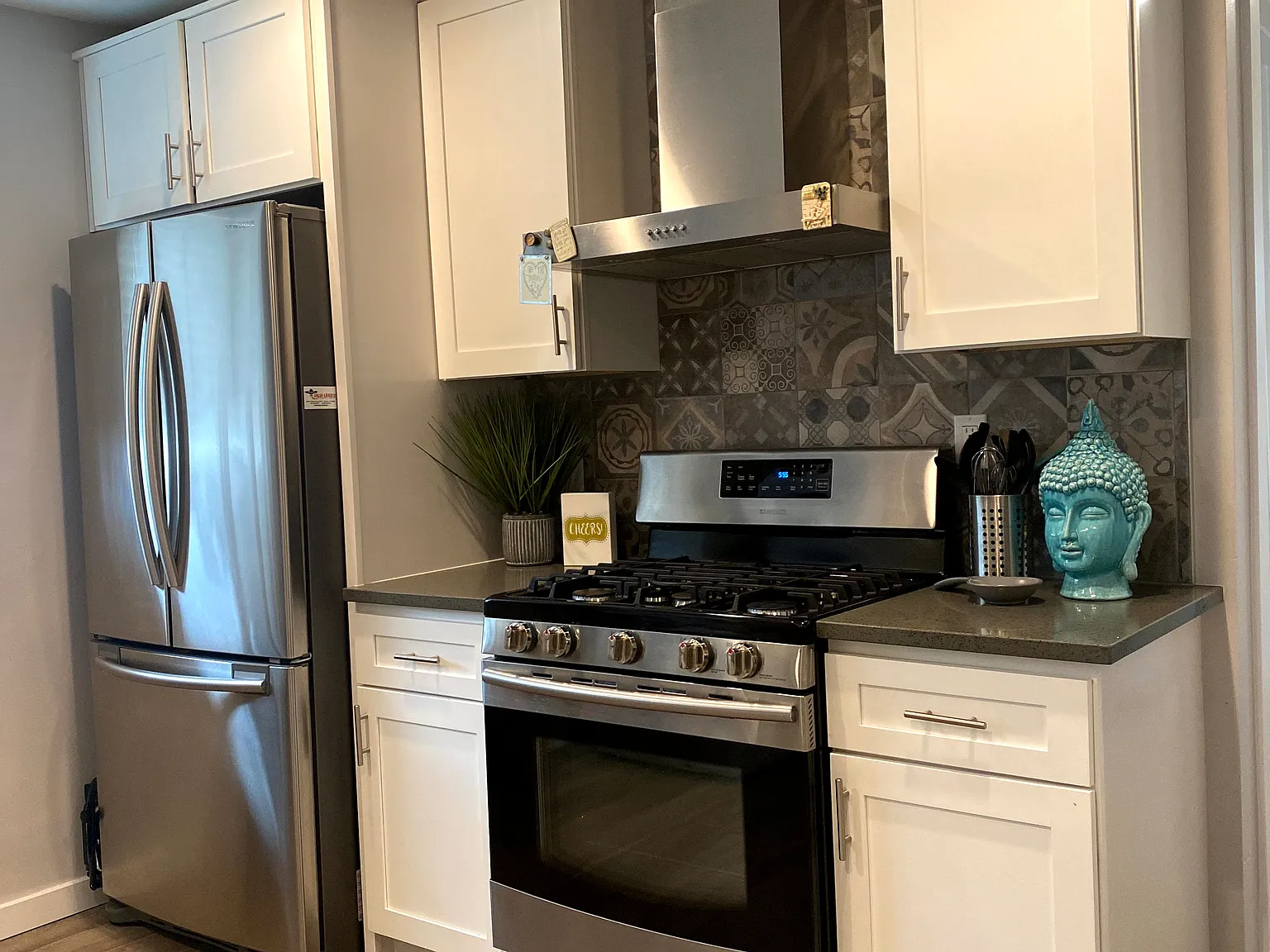 2 bed, 800 sqft, $1,450 — Photo 3