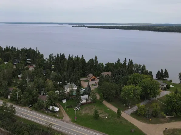 1 Bereskin Drive, Candle Lake, SK S0J 3E0