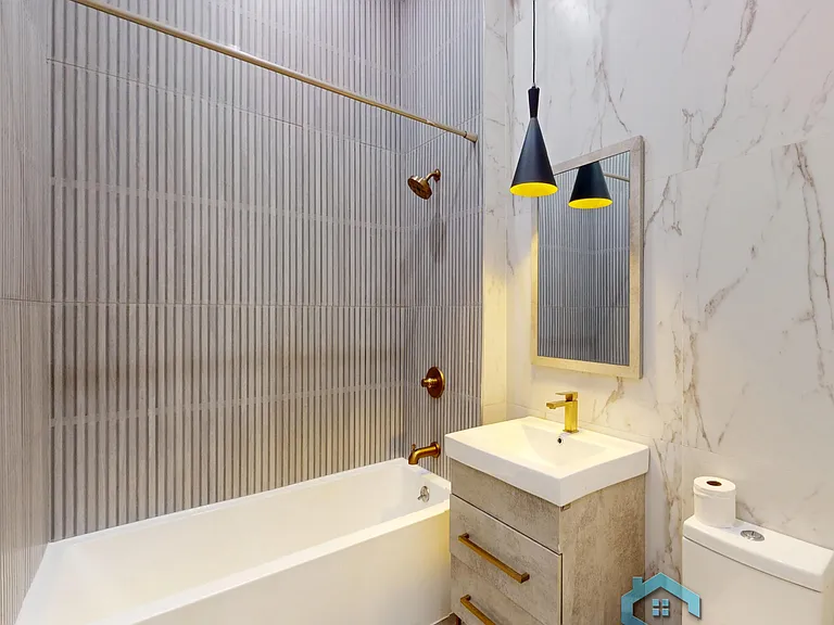 71 Malcolm X Blvd #1B — Photo 7