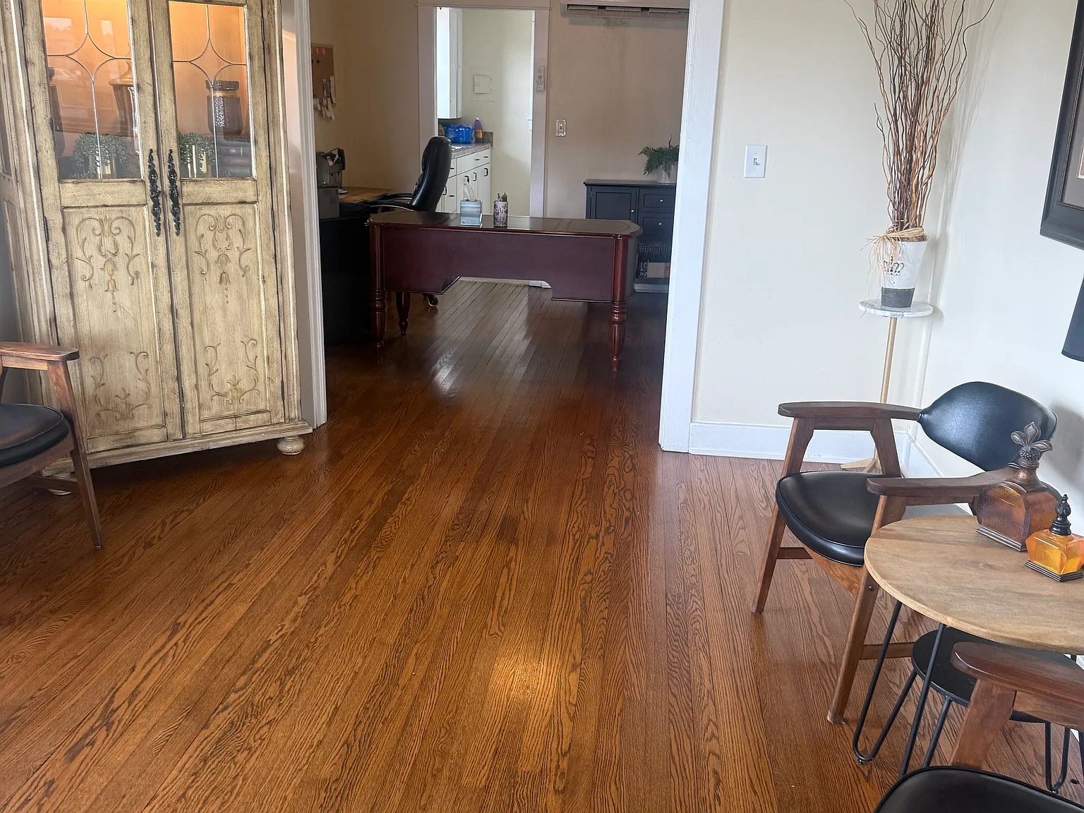3 bed, 1025 sqft, $1,175 — Photo 3