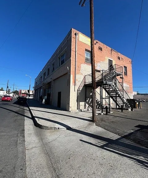5405 S Central Ave — Photo 1