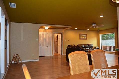 5th image of 14642 Cherry Hills Dr