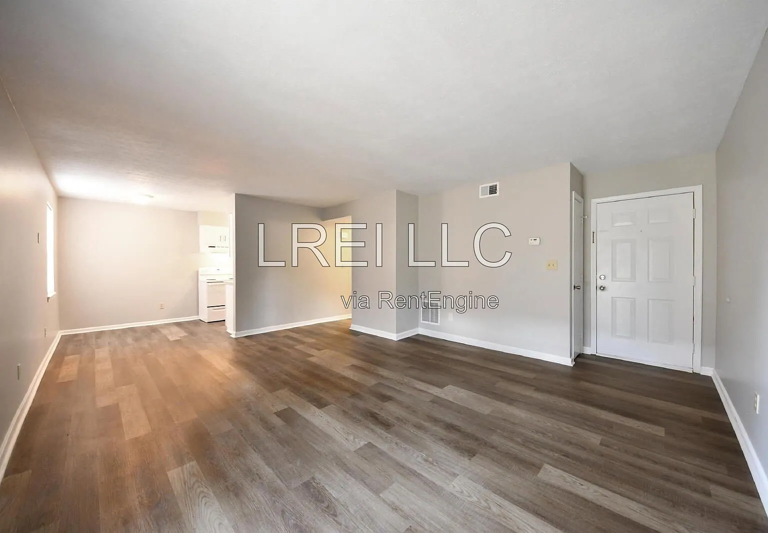 2 bed, 1.0 bath, 850 sqft, $875 — Photo 4