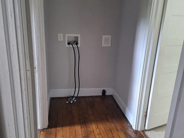 1450 Kingston Rd — Photo 42