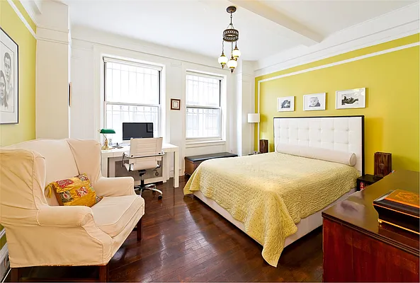 Sold by Douglas Elliman | media 8