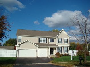 436 Talismon Ct, Crystal Lake, IL
