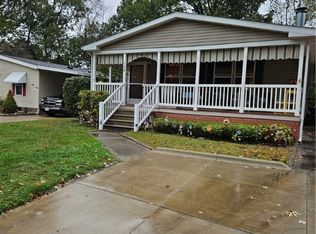 128 A St SW, Navarre, OH 44662