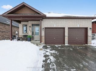 142 Ritchie Cres, Springwater, ON L0L1P0
