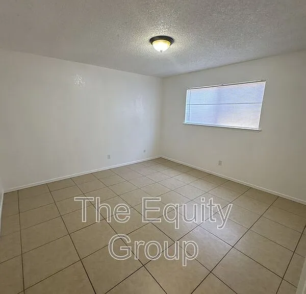 2023 S Tracy Ct — Photo 11