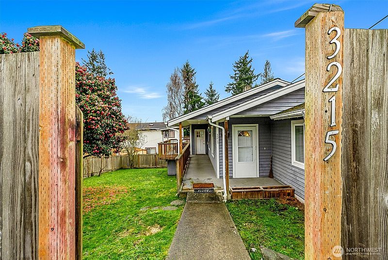 3rd image of 3215 19th Street