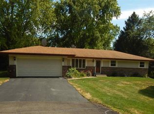 3559 Shelburne Dr, Rockford, IL 61109