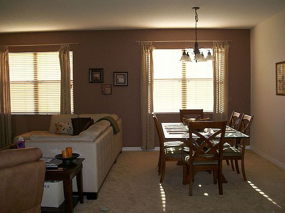 4th image of 225 Black Springs Ln