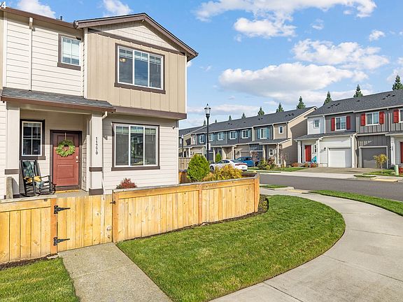 3rd image of 11770 NE 22nd Way