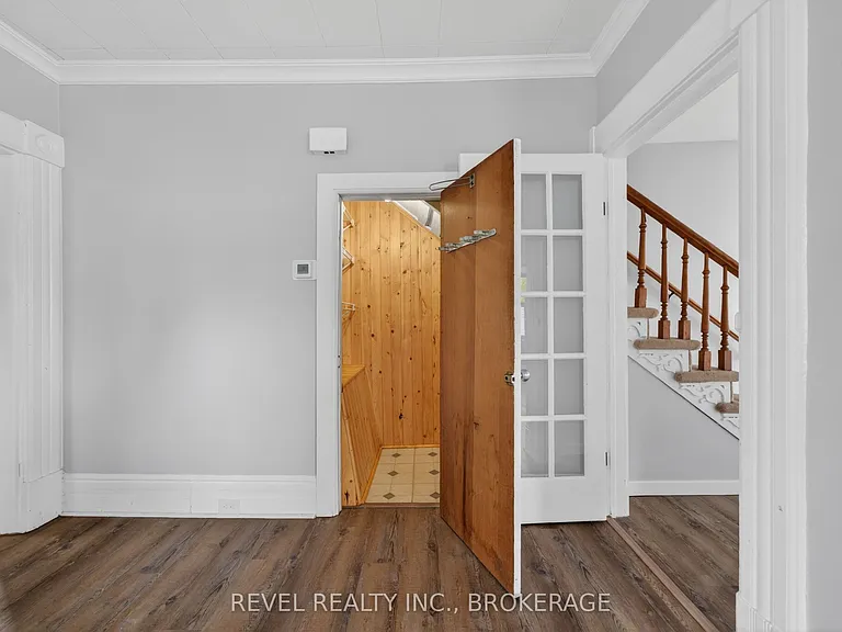 38 Bennett St — Photo 18