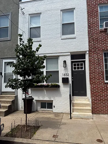 1832 S Mole St Photo 1 1832 S Mole St Photo 1