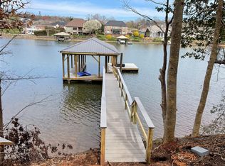 295 Windemere Isle Rd #5, Statesville, NC 28677