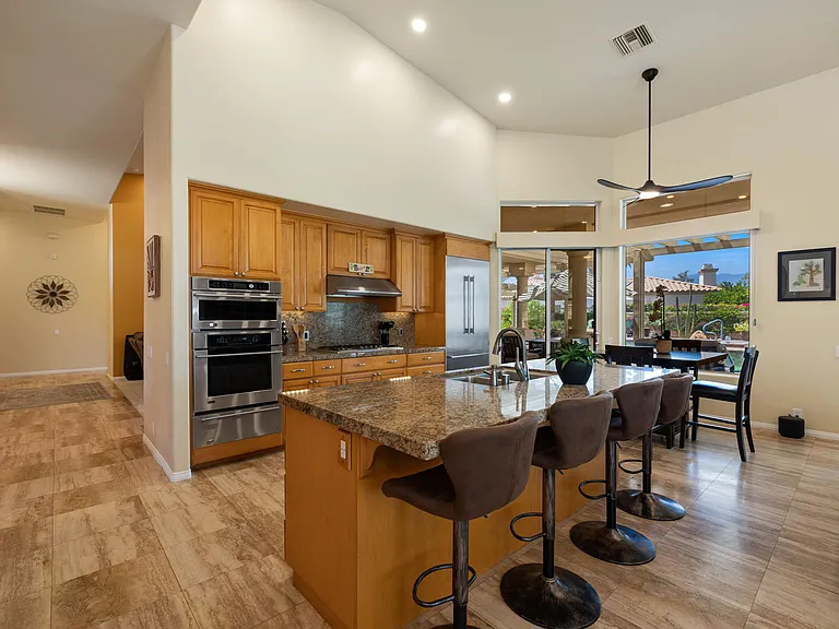 29 Covington Dr — Photo 36