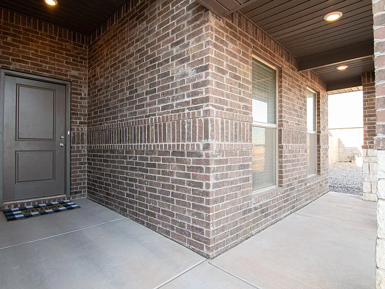 2909 Battle Ave — Photo 3