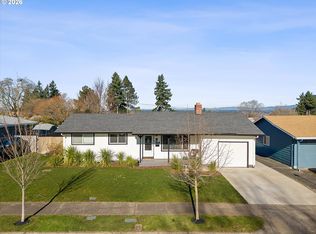 11821 NE Siskiyou St, Portland, OR 97220