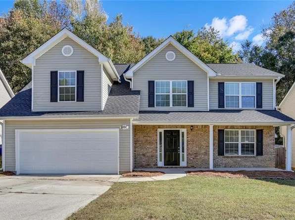 4224 Virgil Moon Xing, Loganville, GA 30052