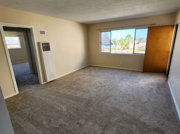 1252 W 25th St APT 2, San Pedro, CA 90731