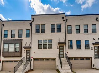 828 Stone Ridge Ln, Atlanta, GA 30324