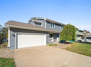 302 NE Mandy Ln, Ankeny, IA 50021