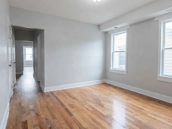 5th image of 156 Poplar St #2L