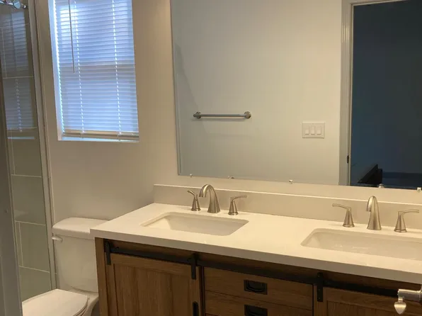 379 Lucia Dr, Hazard, KY 41701